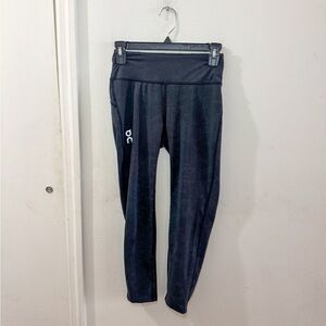 On Running High Waist Black Leggings, size XS